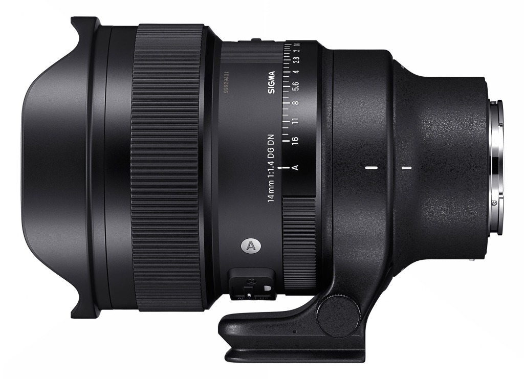 SIGMA 14mm F1.4 with integrated Arca Swiss collar